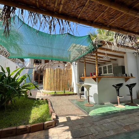 Casa Maracuya Bed and Breakfast Máncora Exterior foto